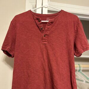 Men's J. Crew Burgundy Short-Sleeved Henley tee size small